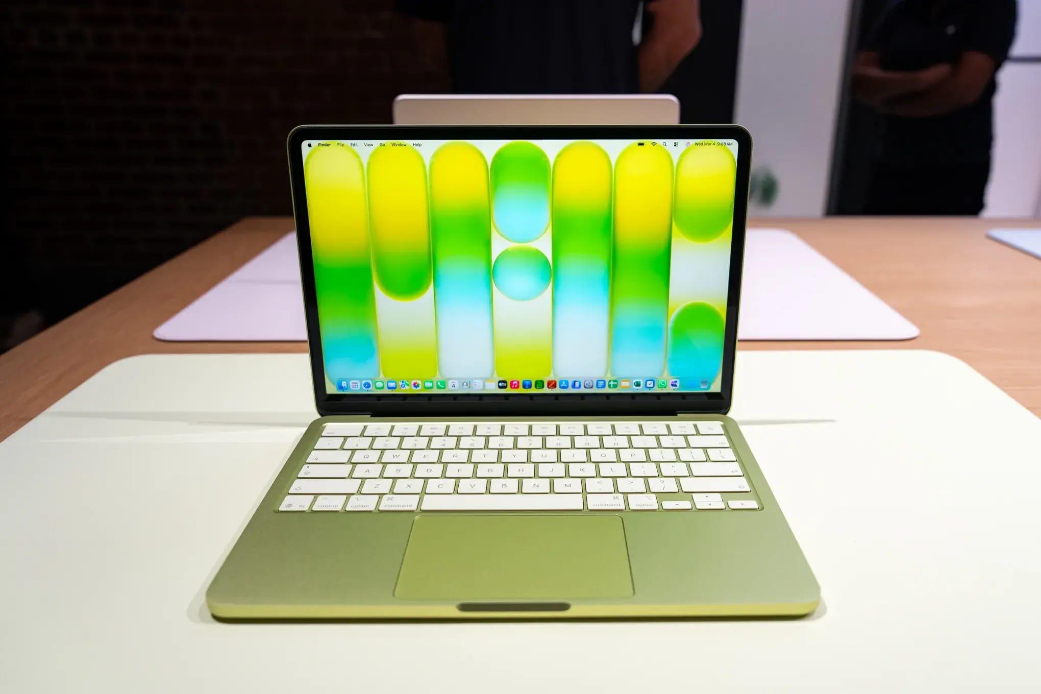 Apple повысила цены на MacBook и iPad на 20% из-за увеличения стоимости памяти, вызванного бумом ИИ